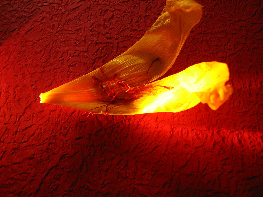 Saffron threads